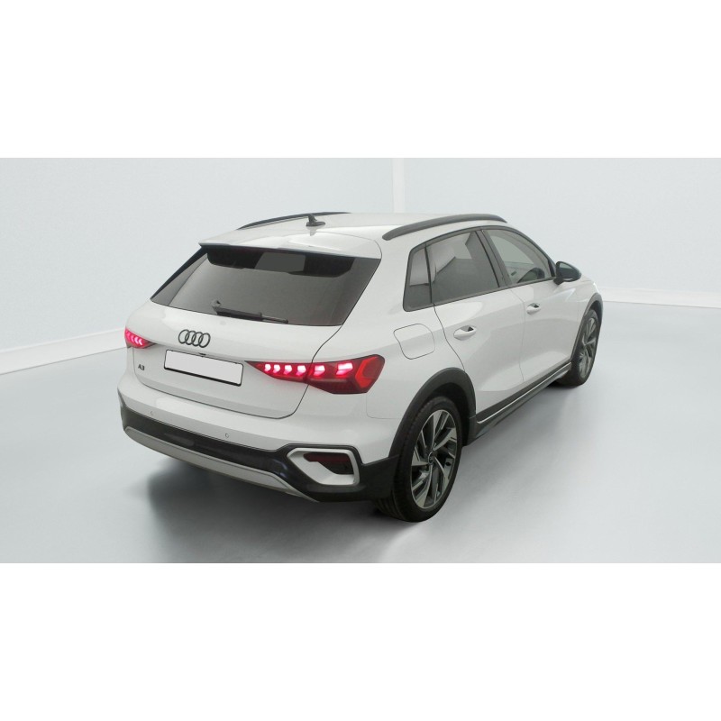 AUDI A3 ALLSTREET