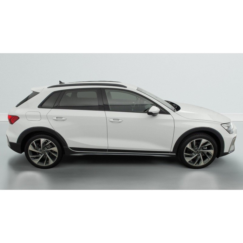 AUDI A3 ALLSTREET