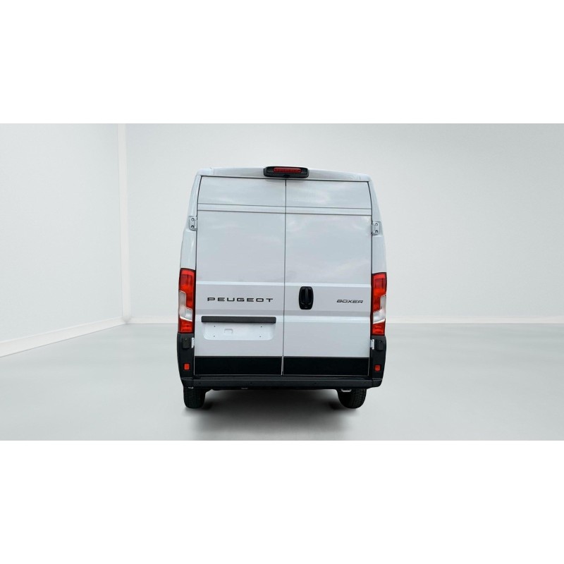 PEUGEOT BOXER FOURGON
