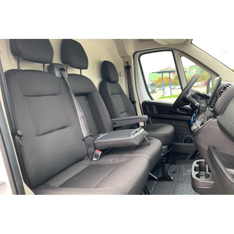 PEUGEOT BOXER FOURGON