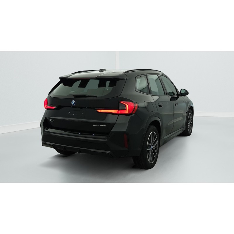 BMW X1 U11