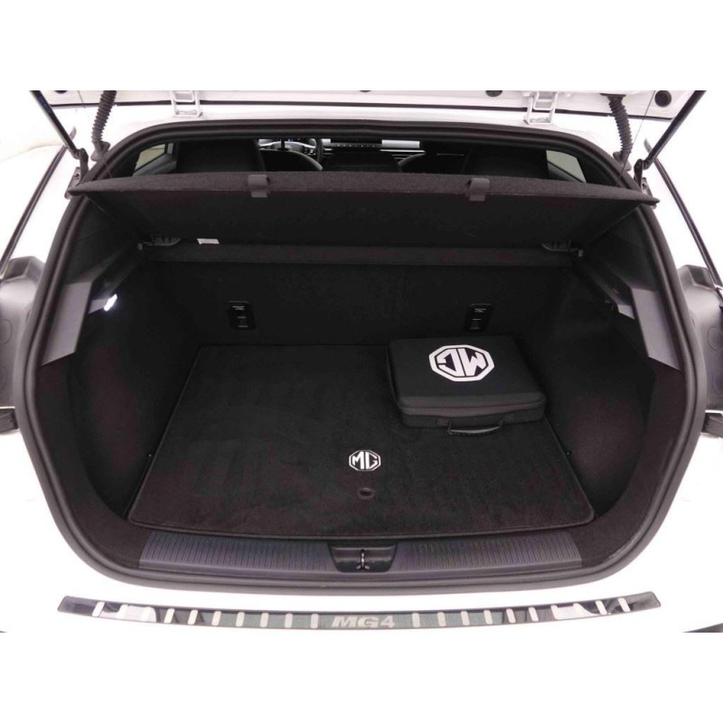 MG MG4